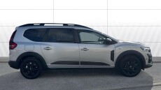 Dacia Jogger 1.0 TCe Extreme SE 5dr Petrol Estate